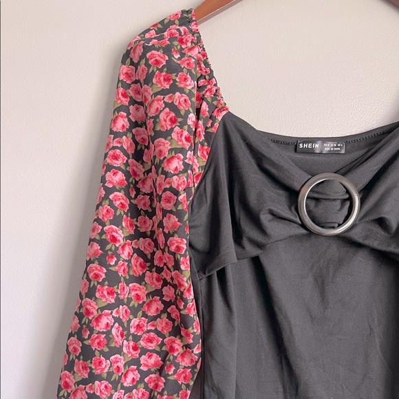 SHEIN off the shoulder black & floral top, size medium - Picture 3 of 6